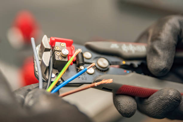 Best Circuit Breaker Repair  in Wymore, NE